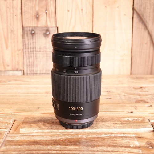 Used panasonic 100 - af, 100-300mm