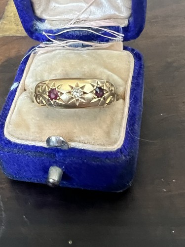 Vintage 18ct gold ruby - [18ct],