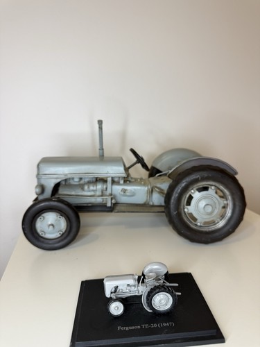 Large vintage metal - large, ferguson