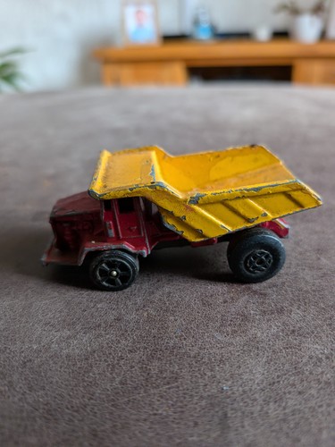 Corgi juniors whizzwheels - juniors,