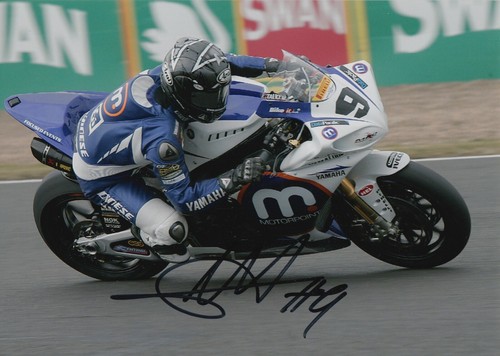 Chris walker hand signed 7x5 - walker,