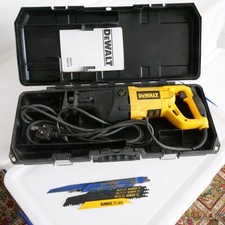 DeWalt DW311 240 Volt 1200 Watt Orbital Action Reciprocating Saw