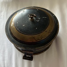Antique black Toleware round spice tin 6 compartments + nutmeg grinder