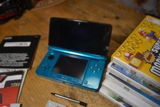Nintendo 3ds Aqua Blue Console With Games and official  Charger