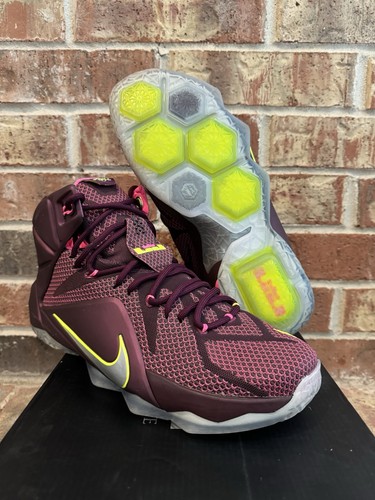 New nike lebron - 11, 12
