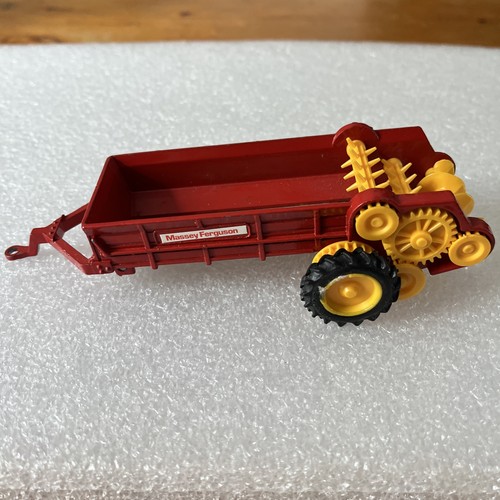Britains farm toys - farm, 1:32