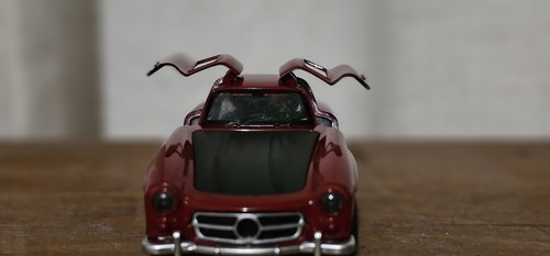 Scale mercedes benz 300sl - scale,