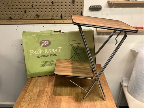 Boots projector stand - boots, pack