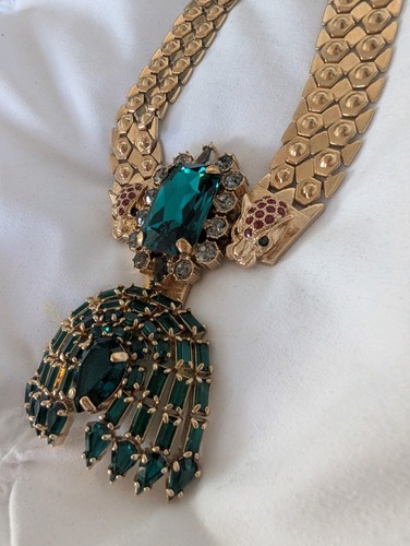Mawi london emerald - london, and