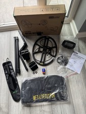 HAZELWOLKE DD90 Professional Metal Detector with 14'' Large Double-D Waterproof