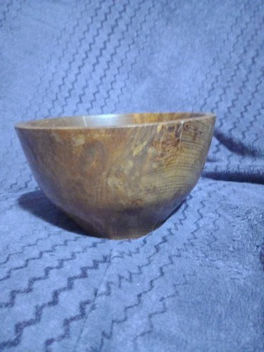 Burr oak wooden bowl - oak,