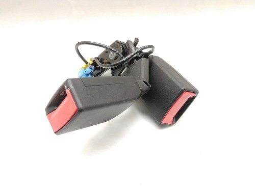 Mercedes cla seat belt - mercedes,