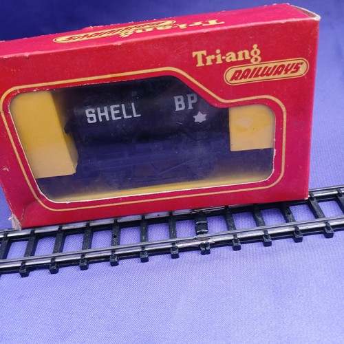 Triang r12 shell tanker - r12, wagon