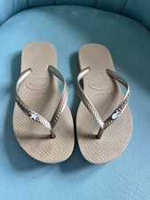 Havaianas Unisex Kids Children Gold Flip-Flops Star Fish Size UK 12-13 EU 31/32
