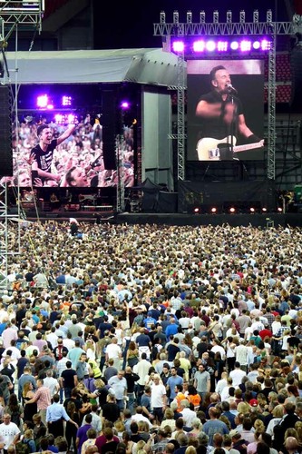Bruce springsteen live - live, in