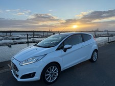 *2015 FORD FIESTA TITANIUM! 1.0 ECOBOOST! WHITE! JUST 28K LOW MILES! LONG MOT!*