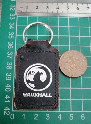 Vauxhall keyring split - vauxhall,