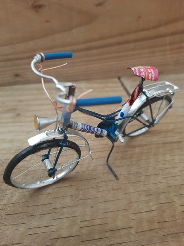 Vintage miniature metal - vintage,