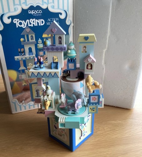 Vintage enesco 1988 toyland - enesco,