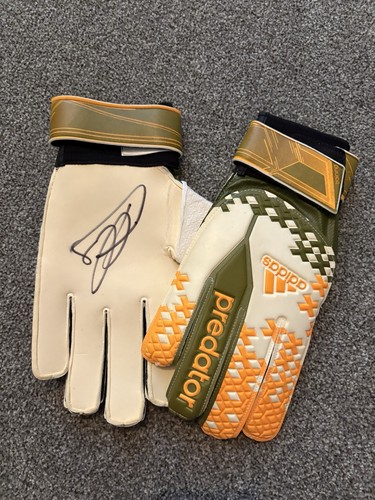 Iker casillas signed - casillas,