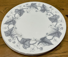Vintage Set Of Three Napoleon Ivy Wedgwood Dinner Plates 1934