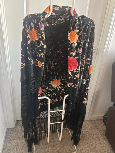 Estate find vintage black - vintage,