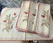 FOUR  VINTAGE CREAM/PINK FLORAL TABLE PLACE MATS ~18" x 12" POLYESTER & VISCOSE