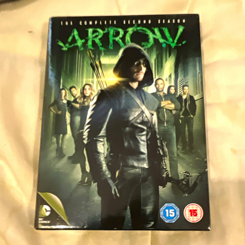 Arrow complete season dvd - arrow,