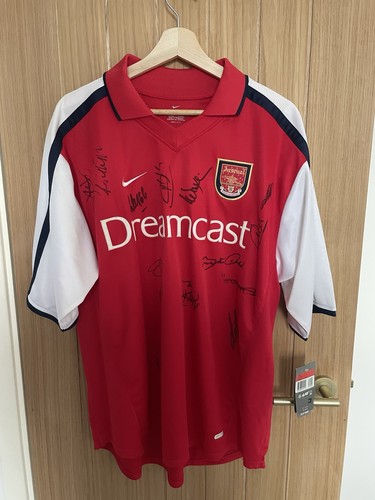 Arsenal signed shirt - signed,