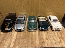 5 X 1:18 Scale Jaguar Diecast