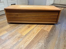 Habitat Max slatted front TV