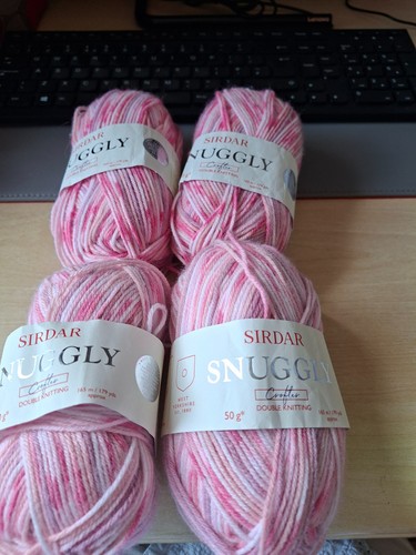Sirdar snuggly fair - snuggly, dk