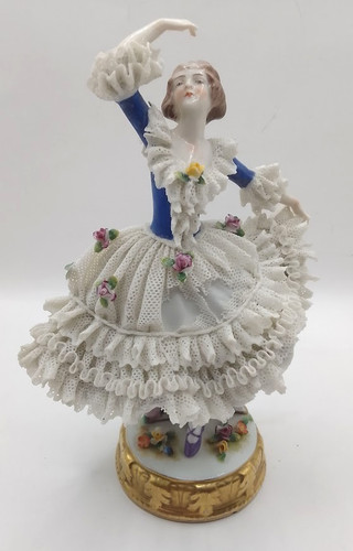 Vintage porcelain lace dress - vintage,