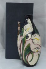 Moorcroft Arum Lily Vase 9/9