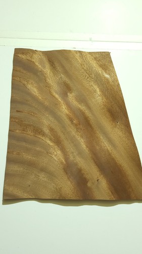 Flame mahogany veneer 8 - mahogany, –