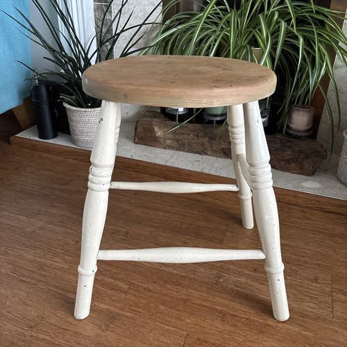 Lovley antique wooden legged - antique,