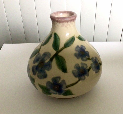 Cobridge stoneware squat - cobridge, vase