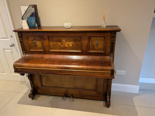 Upright piano steinberg - upright,