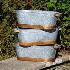 Large metal trough - large, bronze