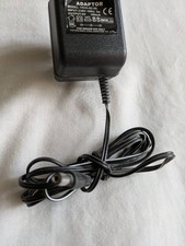 YD35-02-06 Power Adaptor, UK Mains to 6V, 300mA - output 5 mm connector