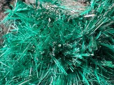 Vivid brochantite azurite - brochantite,,