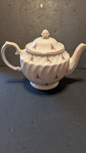 Windsor sadler teapot - , made