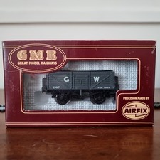 Airfix GMR 54378-7 7 Plank Wagon G.W.R. OO Gauge