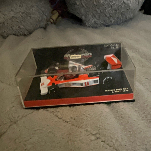Mclaren ford m23 hunt - j., 1977