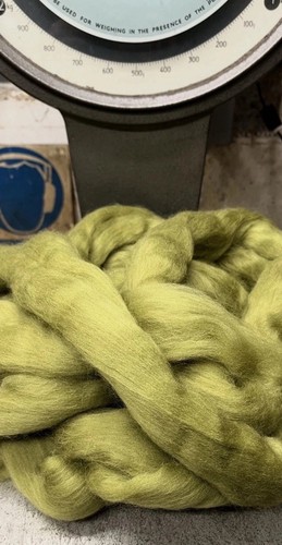 Lime green merino 100 - green,