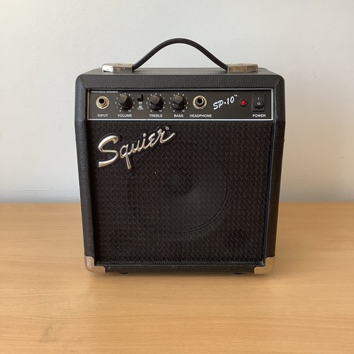 Squier guitar amplifier - sp-10,