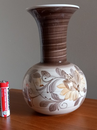 Vintage jersey pottery vase - vintage,