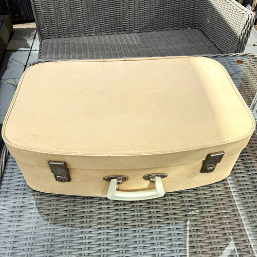 Vintage retro cream hard - vintage/retro,