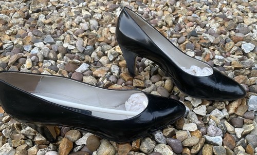 True vintage bally - bally, black