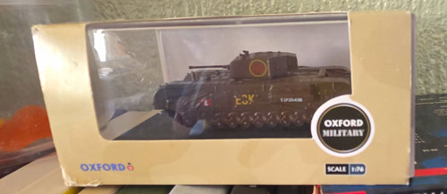 Oxford military churchill - military, 1:76